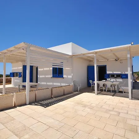 Wild Punta Pizzo Holiday home *