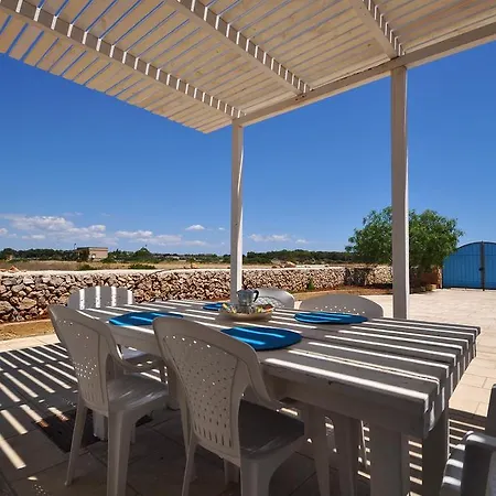 Wild Punta Pizzo Holiday home